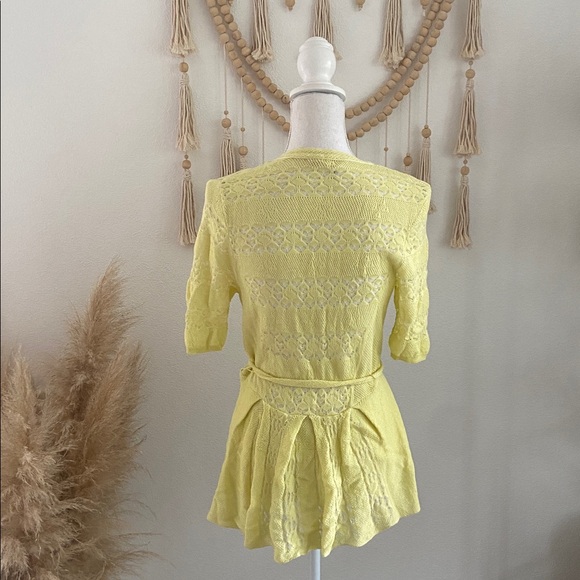 Anthropologie Knitted & Knotted yellow crochet tie front sweater shirt sleeve S - Picture 8 of 15